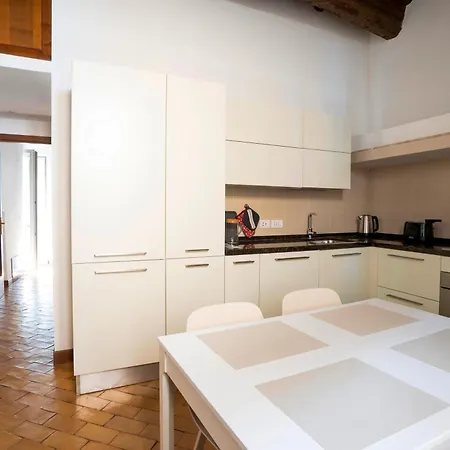 Center Campo De' Fiori Apartment